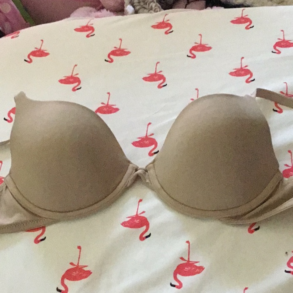 Tan underwire bra size 34B